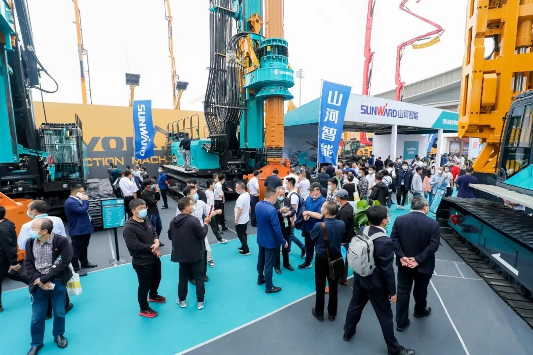 “爆品”出击！皇家国际智能客户互换会签约超8亿元