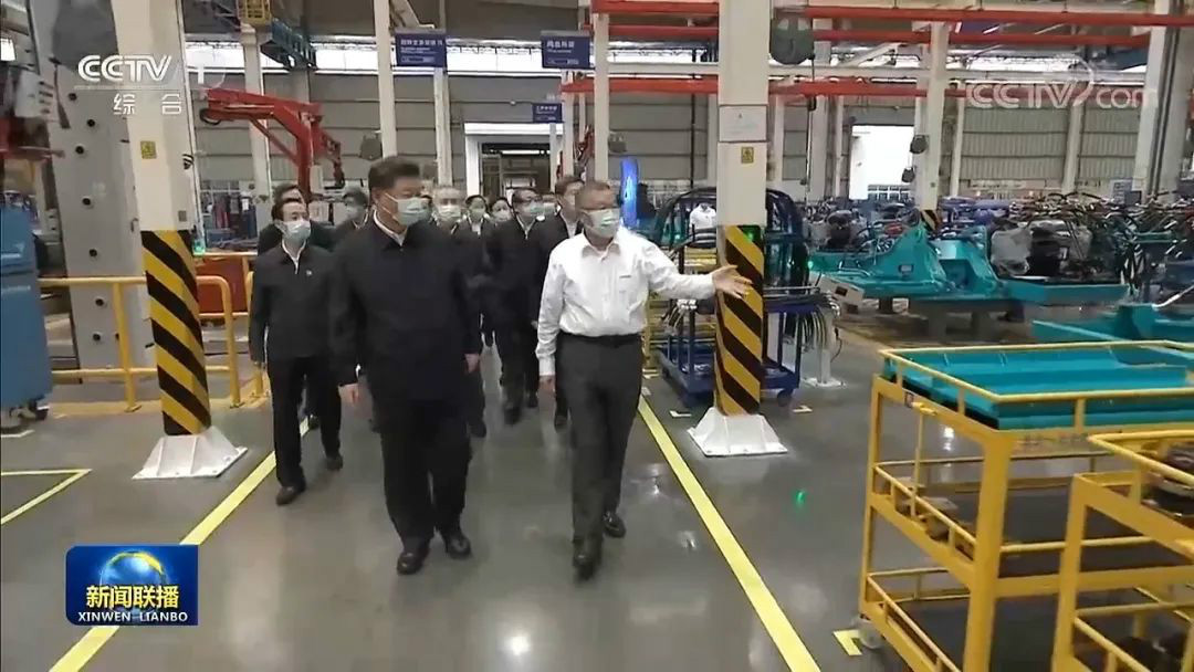 总书记“点赞”皇家国际创新，皇家国际智能集中收看《新闻联播》