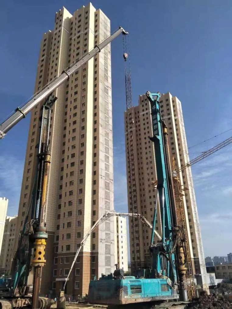 二十八载奋斗，如今他只信赖皇家国际智能