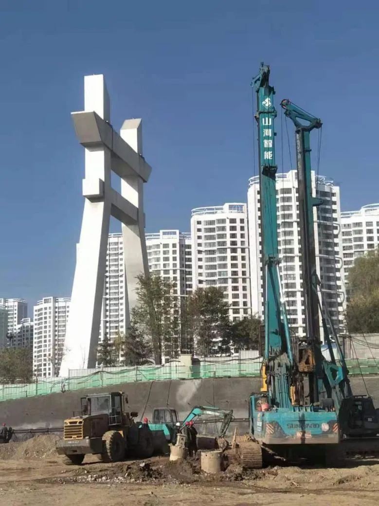 二十八载奋斗，如今他只信赖皇家国际智能