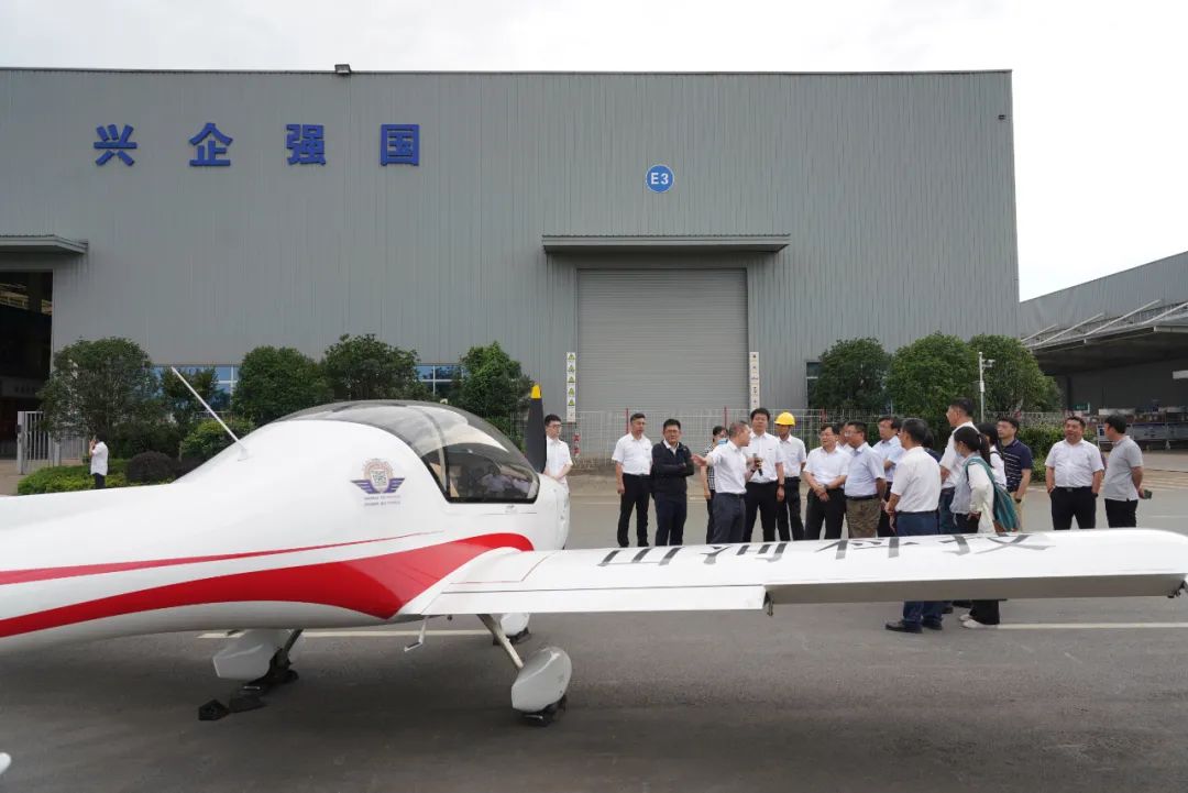 应急治理部科技和信息化司调研皇家国际智能