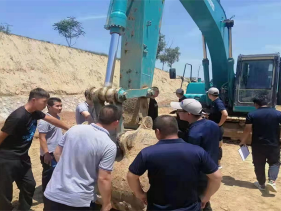 品质皇家国际 用心服务 ——皇家国际智能全球服务万里行走进山西