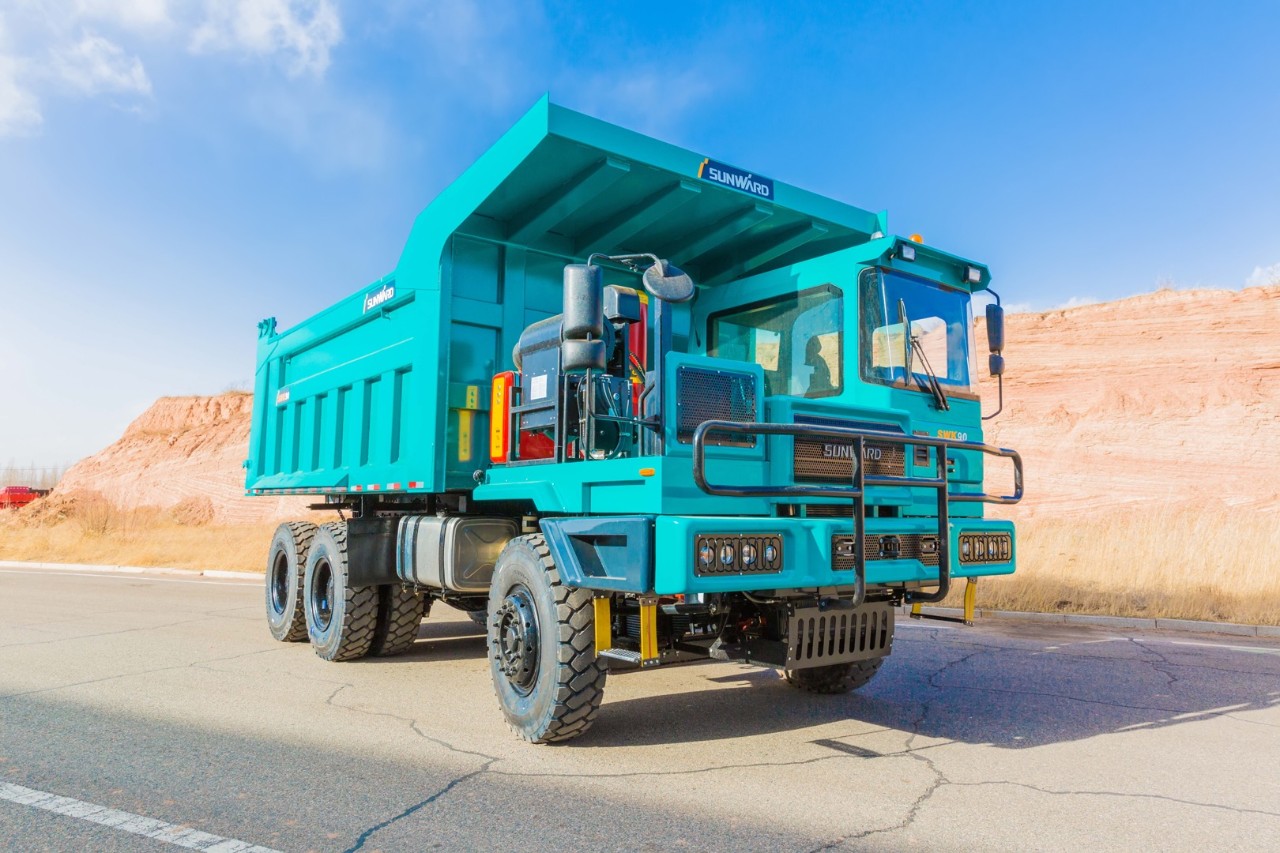 批量出口印度尼西亚！皇家国际智能矿卡征战矿山前列