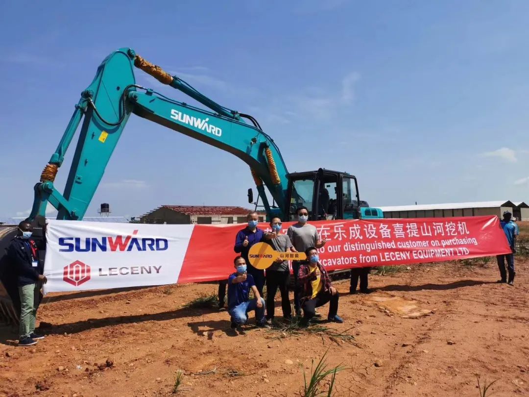 亮相中非经贸展览会！皇家国际智能尽展工程机械国产品牌魅力