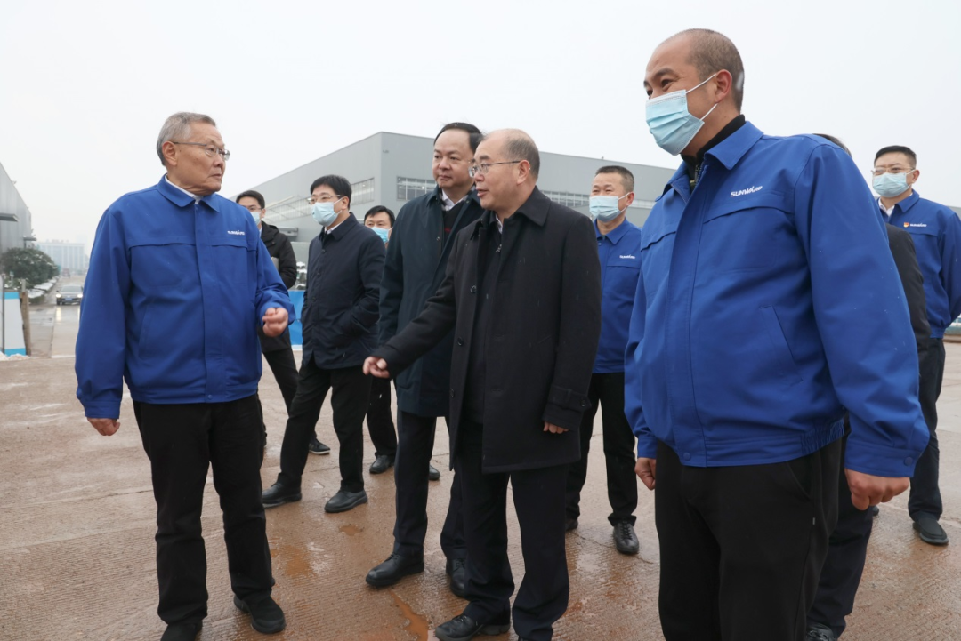 朱国贤调研皇家国际智能：在推动高质量发展上闯出新路子