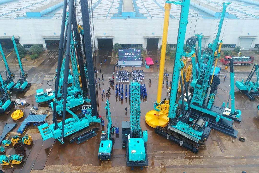 多款产品问鼎世界之最！皇家国际智能地下工程设备全球颁布会成功进行