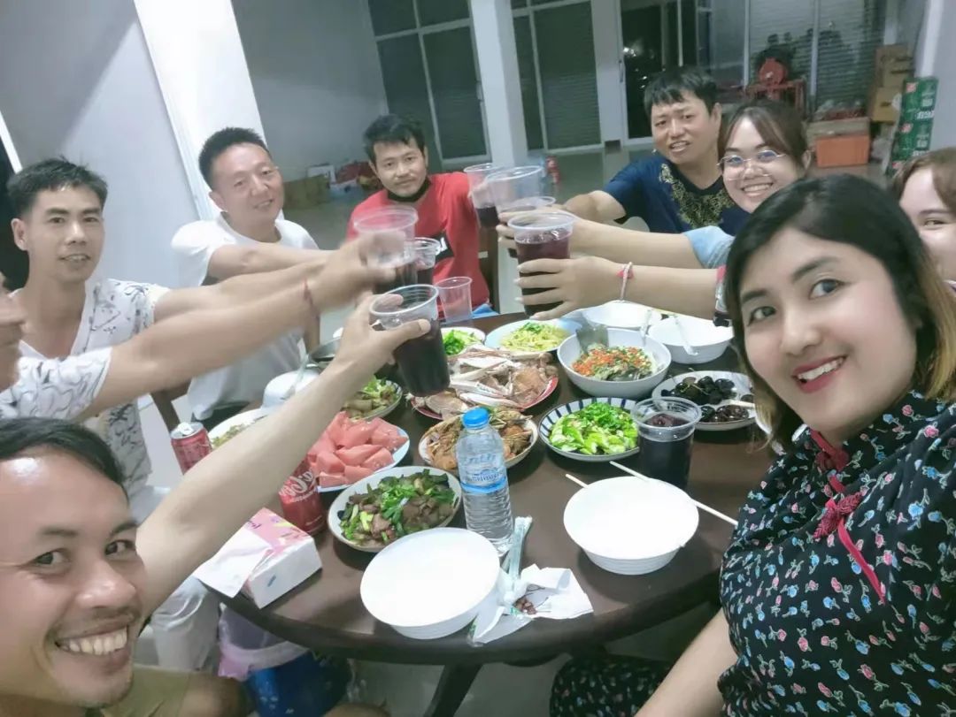 春节我在岗！为这些坚守海表项目一线的皇家国际人点赞