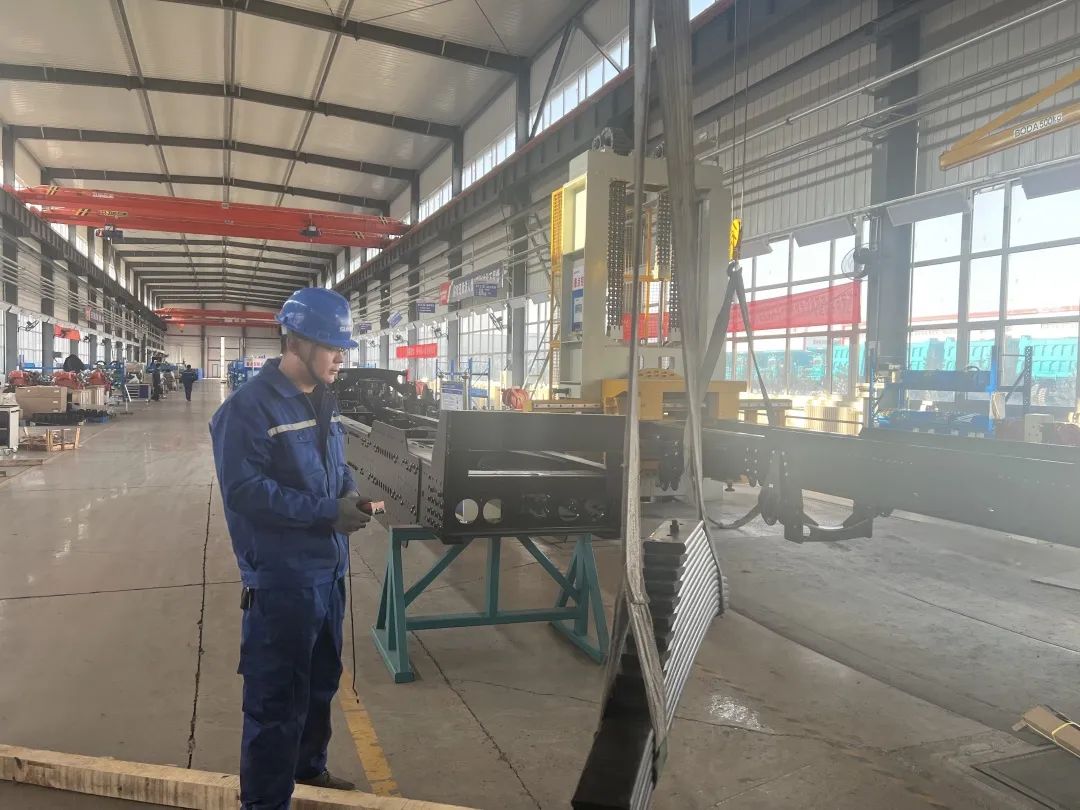 斩获亿元订单！皇家国际巨鼎火热开工