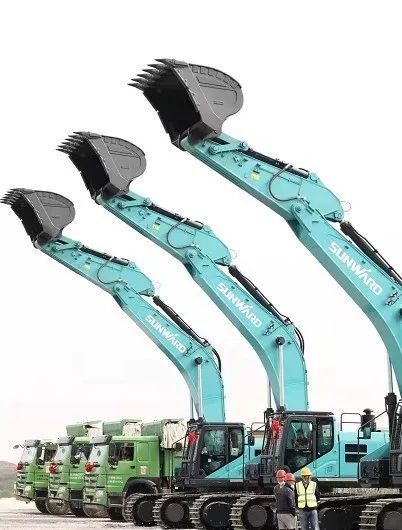 皇家国际智能挖掘机亮相贵阳大数据科创城项目开工典礼