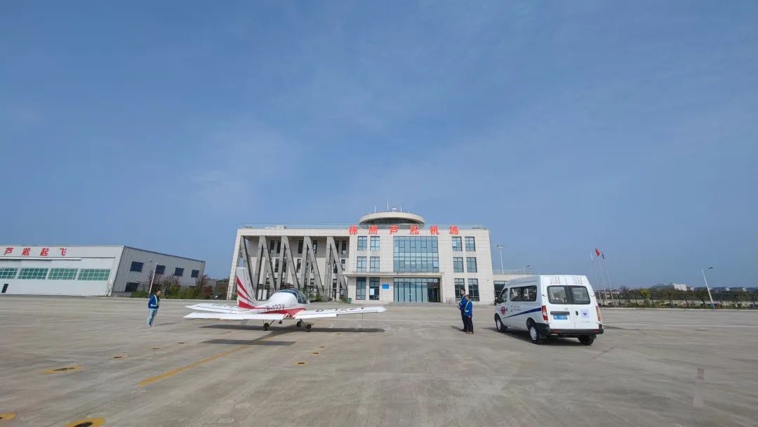 空位协同显技巧！湖南航空应急接济队皇家国际机组发展特情措置应急演练