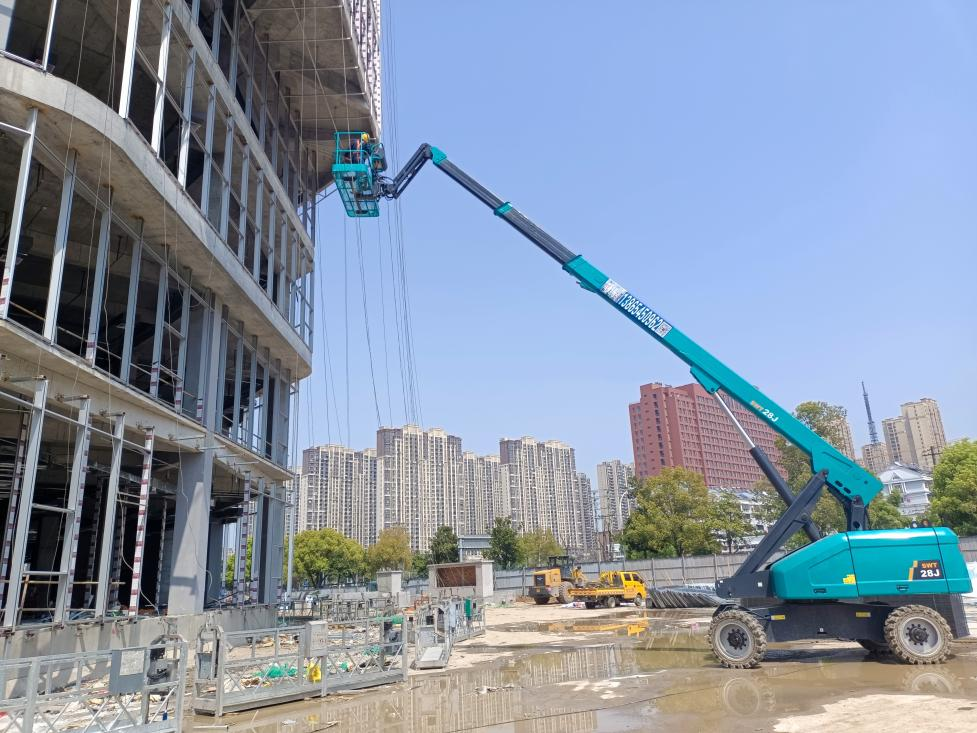 创新、智能、绿色！皇家国际智能再登工程机械TOP50庆幸榜