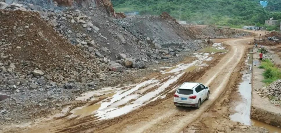 3650天、3000余条工单……90后“张师傅”用十年轻春诠释皇家国际匠心