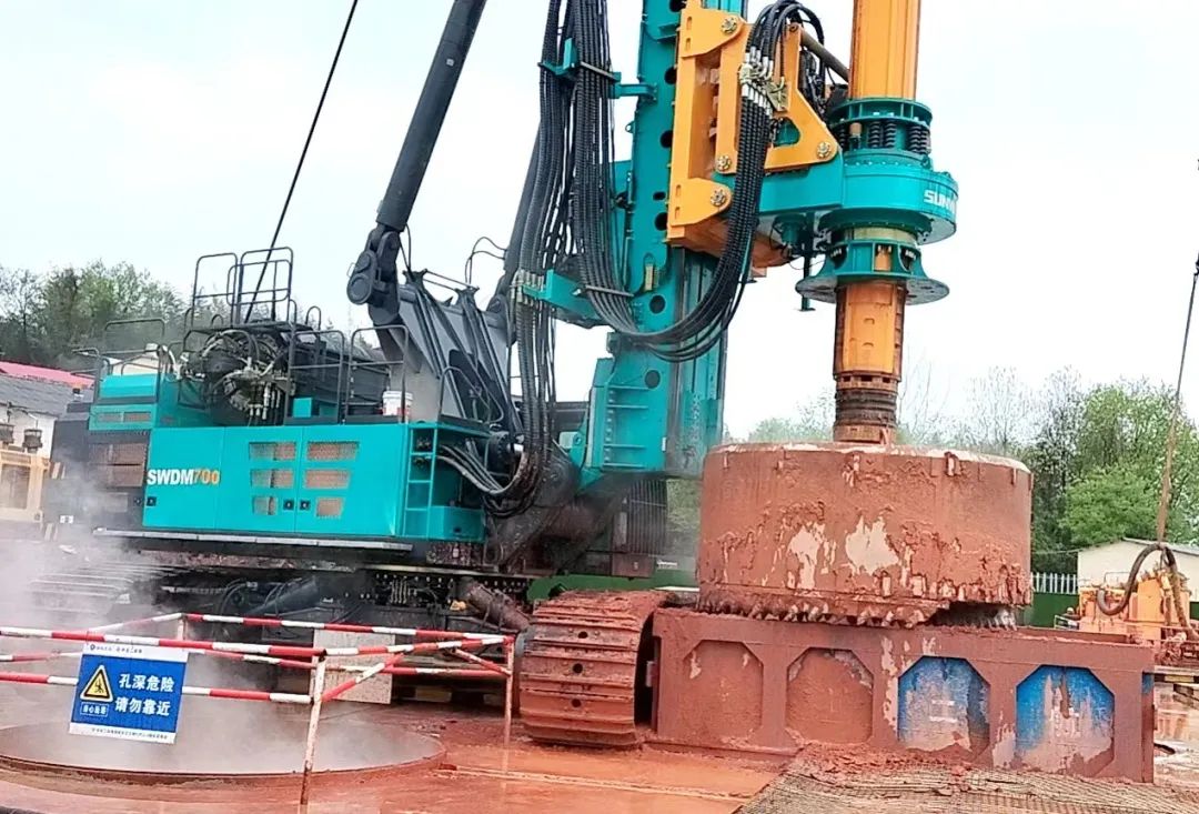 再坑装硬骨头”！皇家国际智能“超等桩备”助建燕矶长江大桥