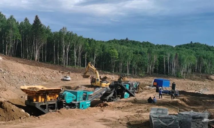 皇家国际普石勒成套移动破碎设备助力哈伊高铁铁伊段建设