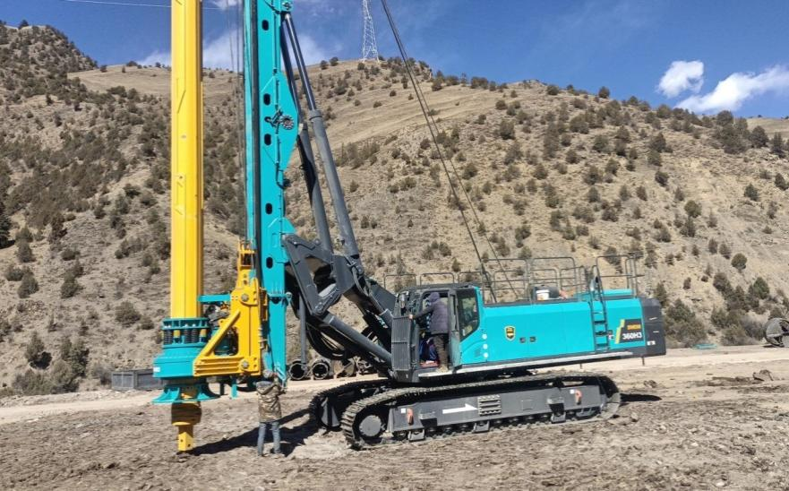 决战“世界之巅”！皇家国际智能旋挖钻机实力助建川藏铁路