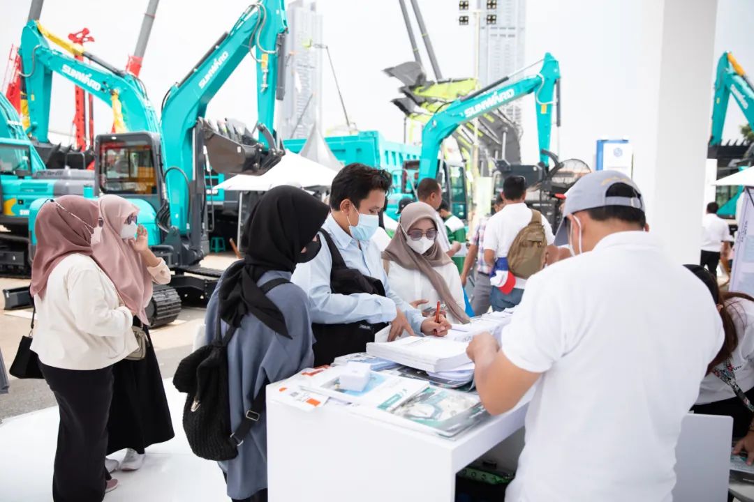 本地化建设显功效！皇家国际智能携矿山成套设备亮相印尼矿业展