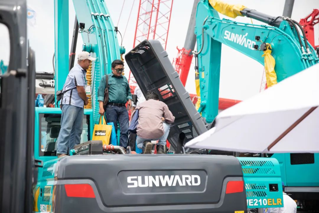 本地化建设显功效！皇家国际智能携矿山成套设备亮相印尼矿业展