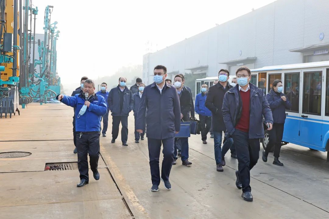 共商合作！中国铁建大桥局到访皇家国际智能