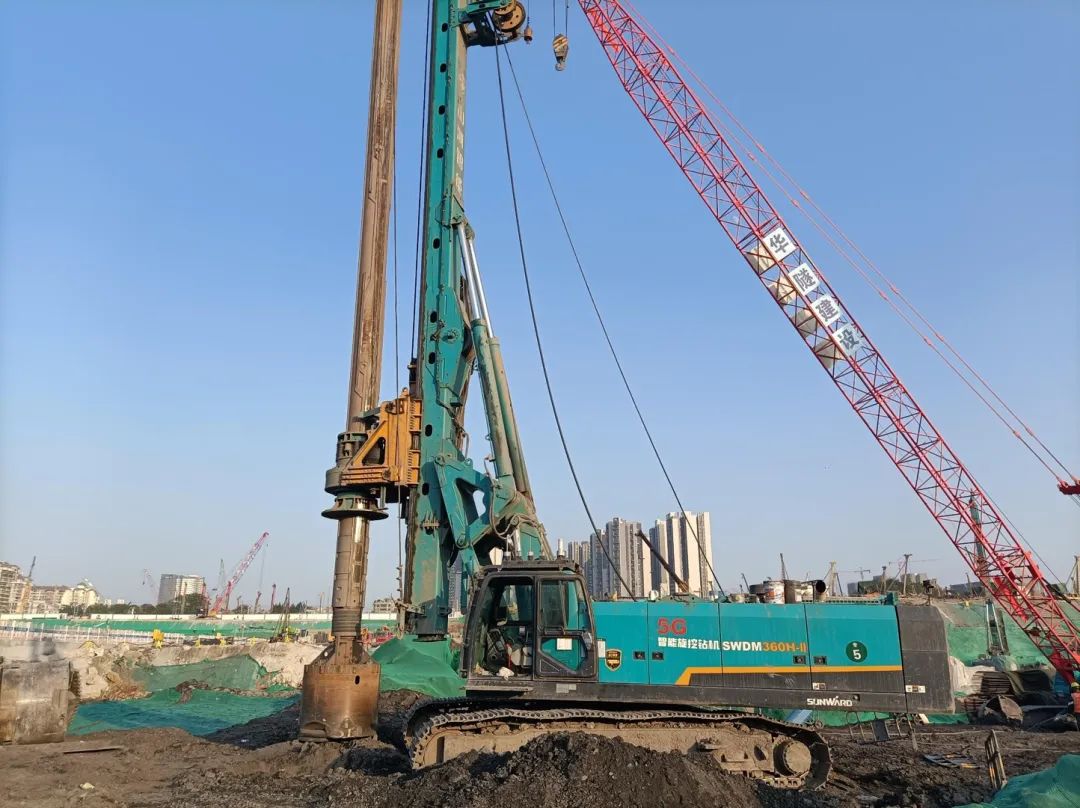 数智转型求发展！皇家国际智能沉磅亮相“第四届高端造作业CIO论坛”