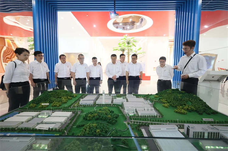 皇家国际智能“学思想 强党性 沉实际 建新功”主题教育培训班在广州成功进行