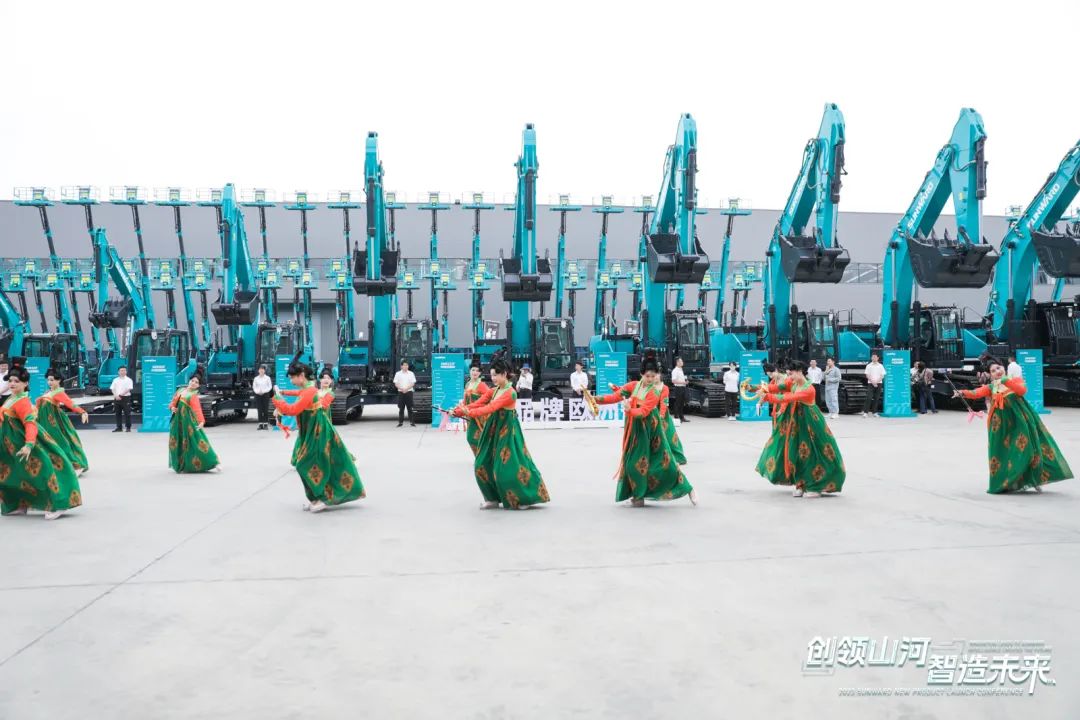 千人齐聚、爆品出击！皇家国际智能新品推介会圆满进行