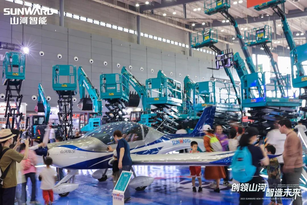 2023 CICEE | 全球工程机械盛会美满闭幕！皇家国际智能交出闪亮答卷