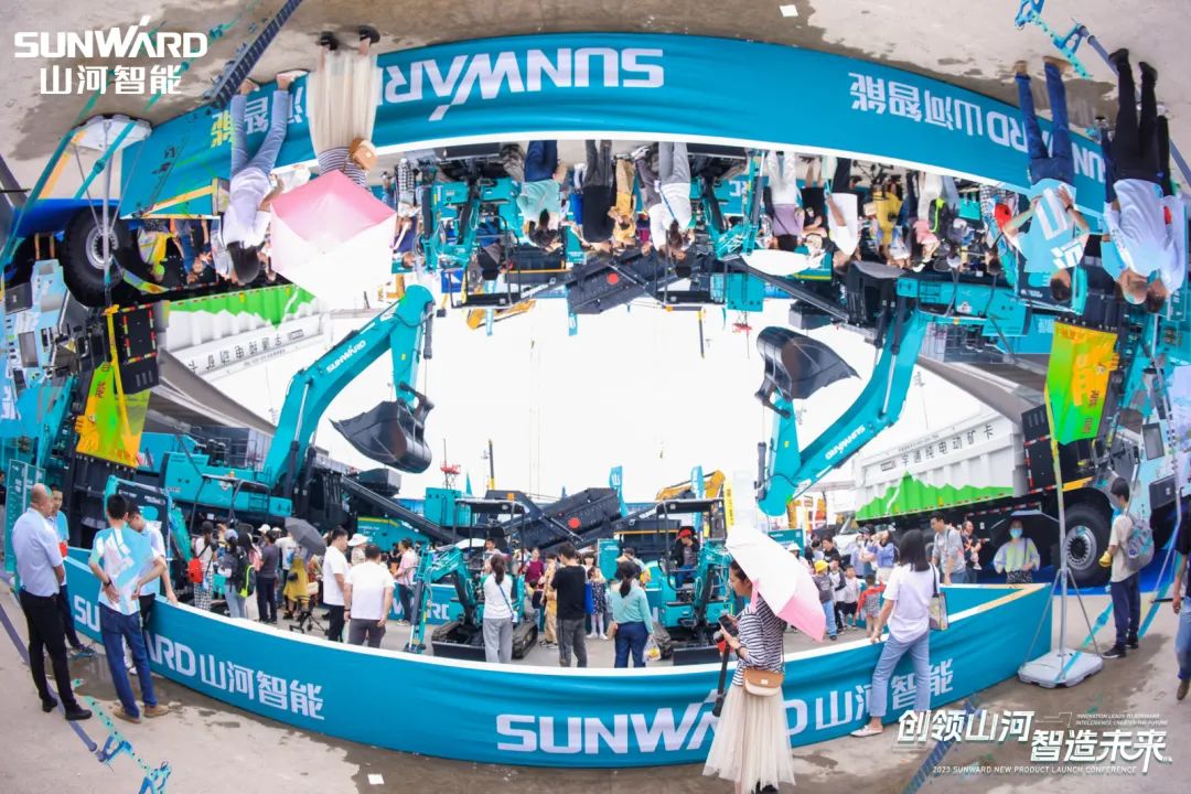 2023 CICEE | 全球工程机械盛会美满闭幕！皇家国际智能交出闪亮答卷