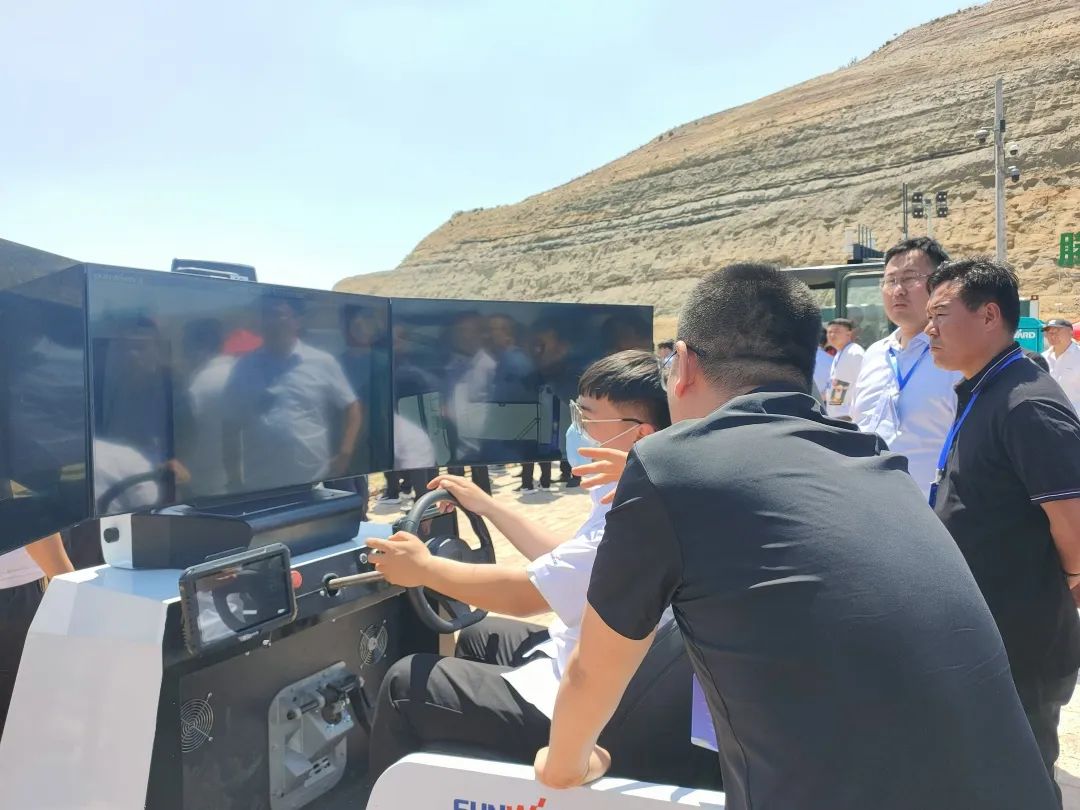 加码绿色矿山！“皇家国际绿”亮相鄂尔多斯市煤矿三化融合现场推动会