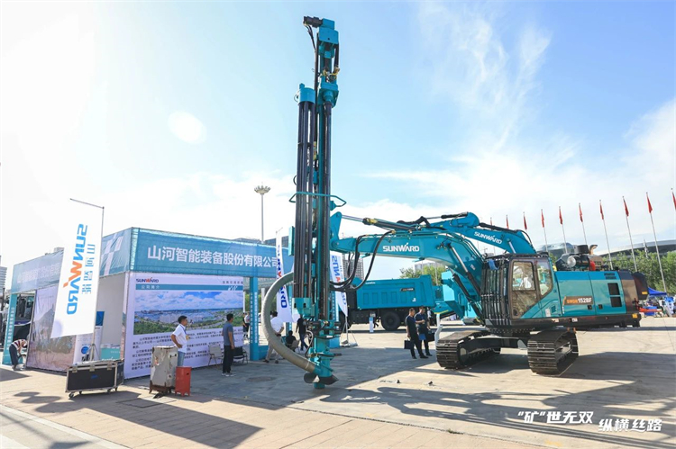 “矿”世无双，纵横丝路！皇家国际智能亮相第十三届新疆国际矿业与设备展览会