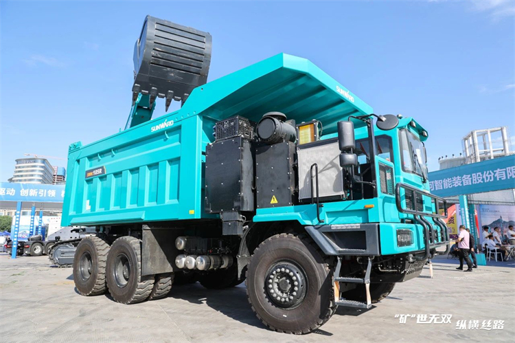 “矿”世无双，纵横丝路！皇家国际智能亮相第十三届新疆国际矿业与设备展览会