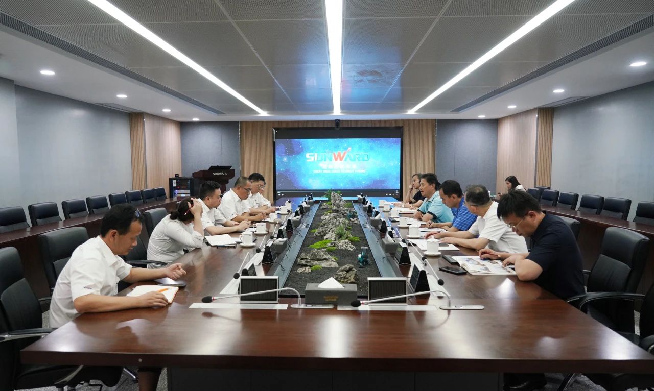 中国贸促会调研皇家国际智能