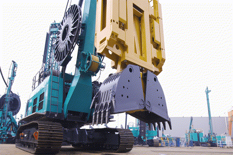 助力国内国际沉大工程！皇家国际智能液压抓斗实力“出圈”