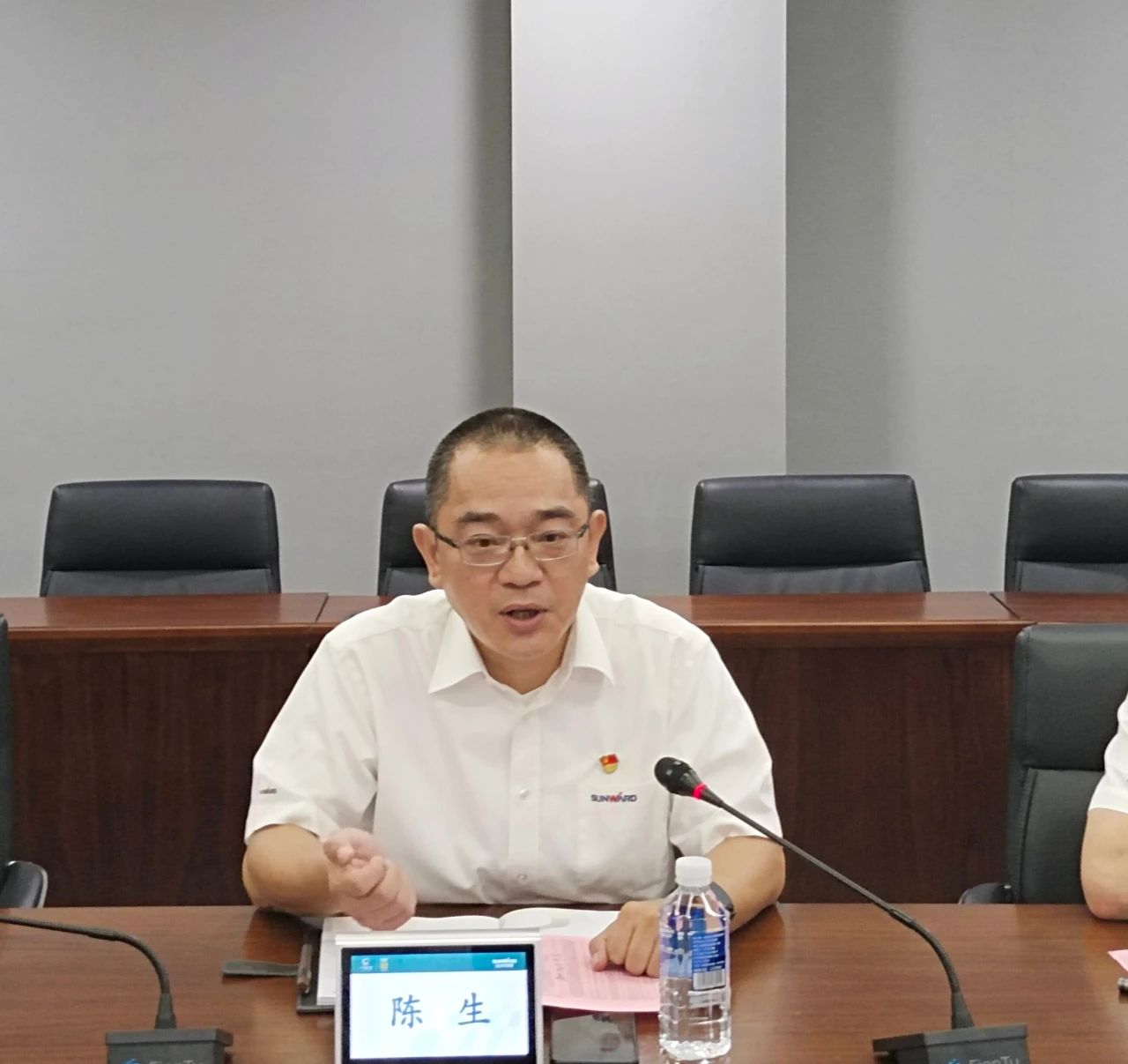 畅谈心声，共话将来！这场应届毕业生员工座谈会，很暖，很贴心！