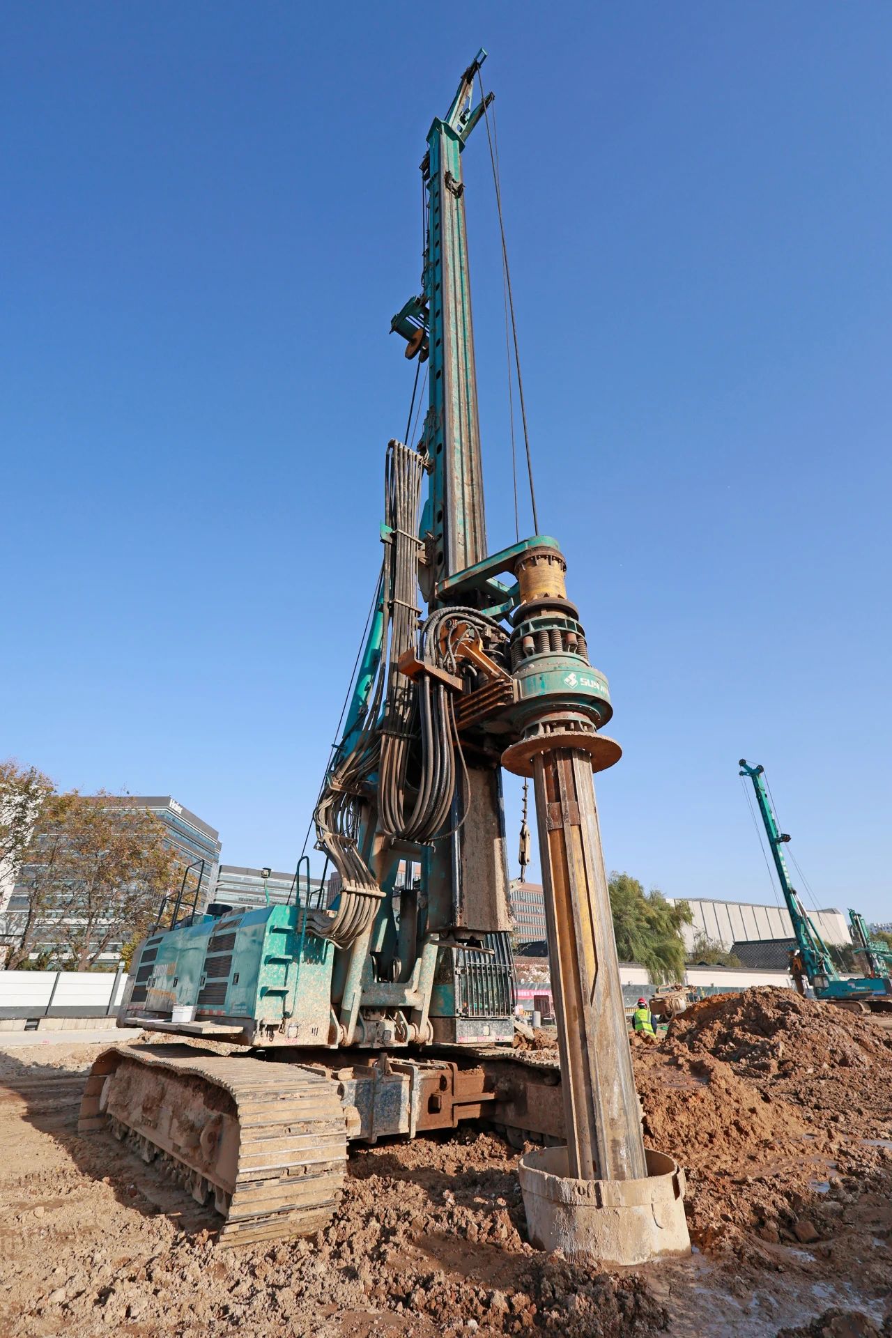 创富故事 | 造作惊喜、创造价值！皇家国际智能旋挖钻机用实力俘获他的心