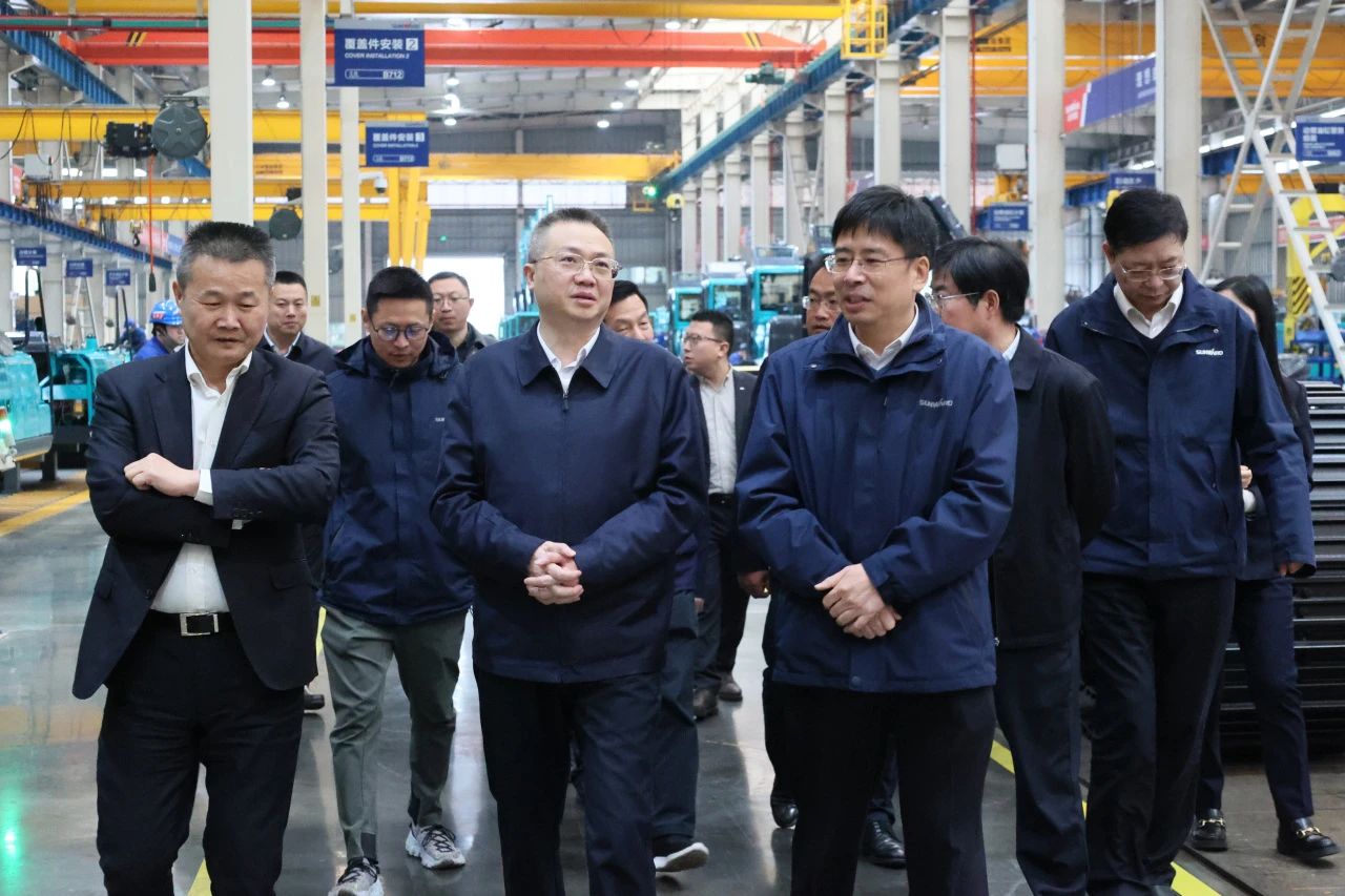 长沙市人民当局副市长康镇麟调研皇家国际智能