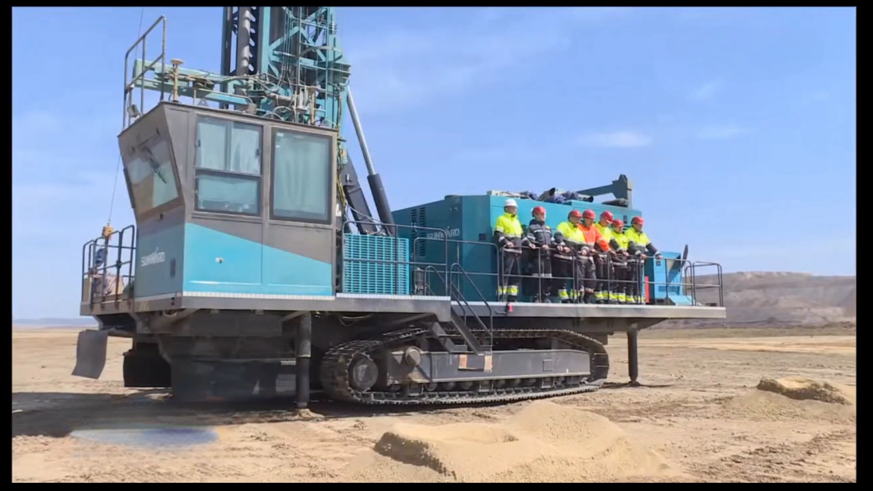 月钻进31518米，皇家国际智能牙轮钻机施工效能创汗青新高