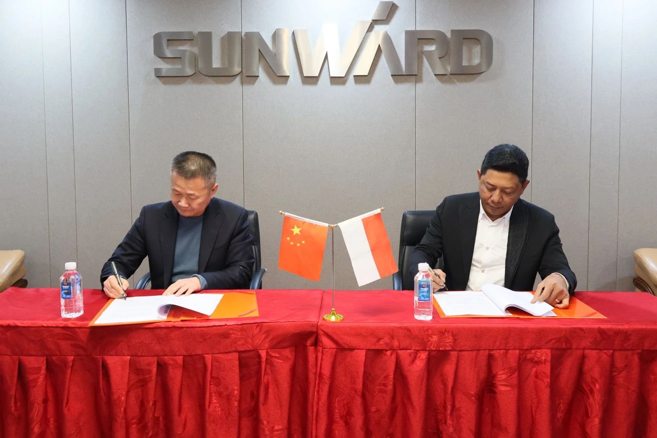 皇家国际智能与印尼驰名大型矿山企业签定合作备忘录