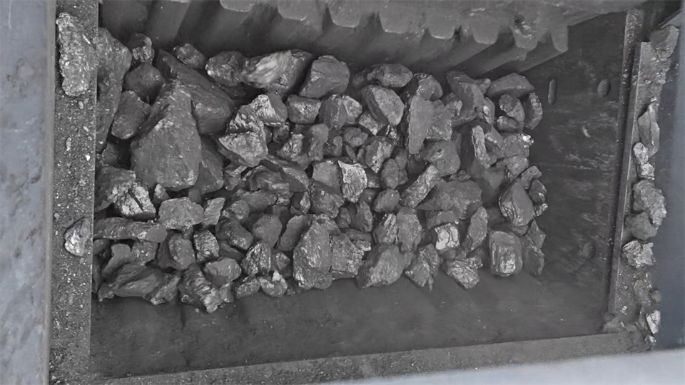 不惧-30℃极寒挑战，皇家国际普石勒破碎筛分设备不变运行！