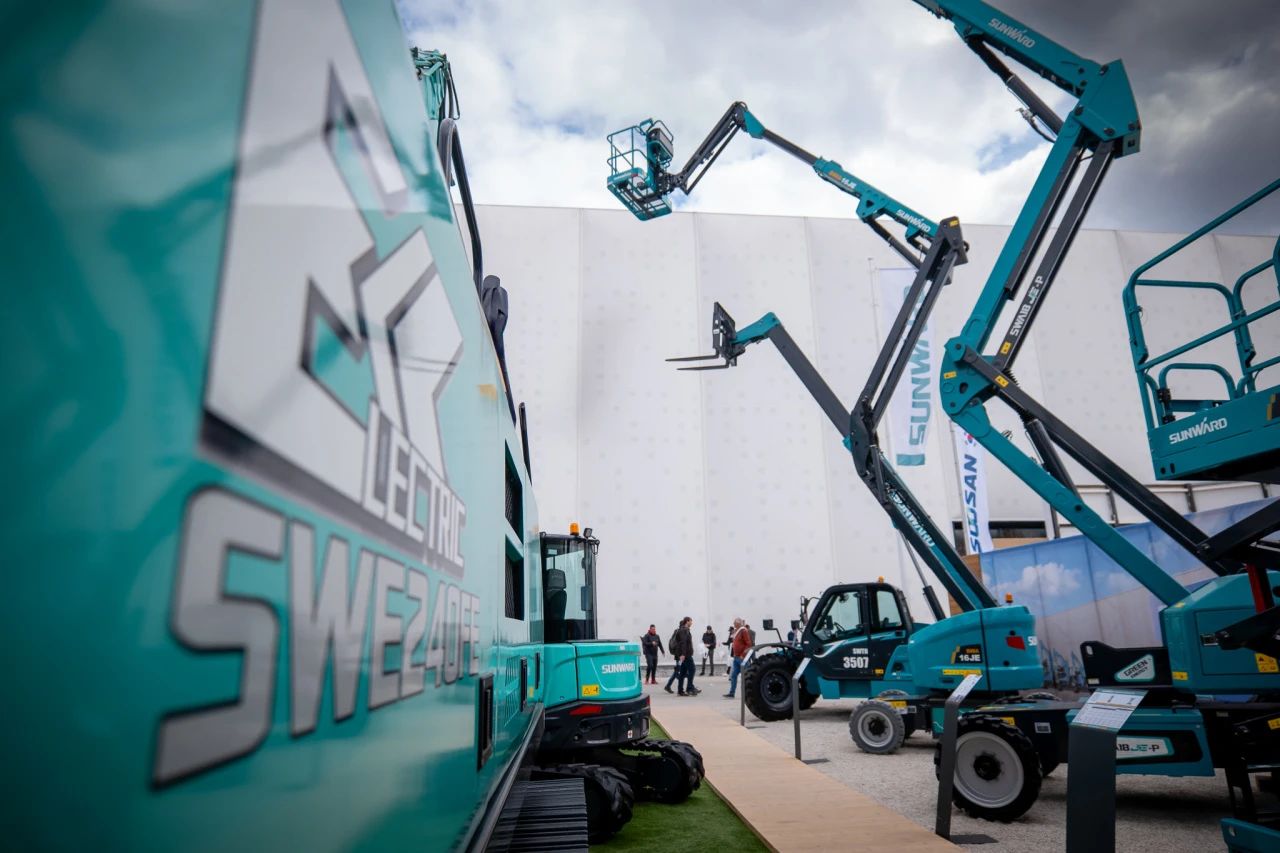 Bauma2025 | 皇家国际智能德国宝马展火热收官！相约2025长沙展！