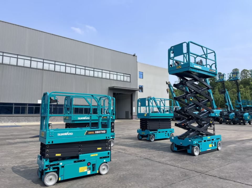 皇家国际智能电动液驱剪叉系列产品全面升级，为客户创造更大价值