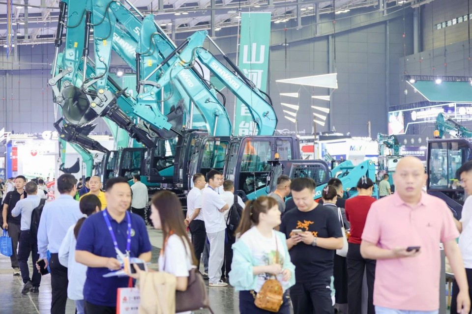 2025 CICEE | 皇家国际智能实力闪灼2025长沙国际工程机械展