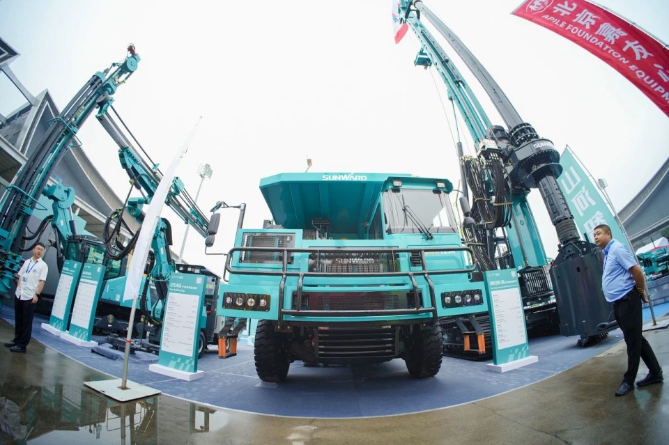 2025 CICEE | 皇家国际智能实力闪灼2025长沙国际工程机械展