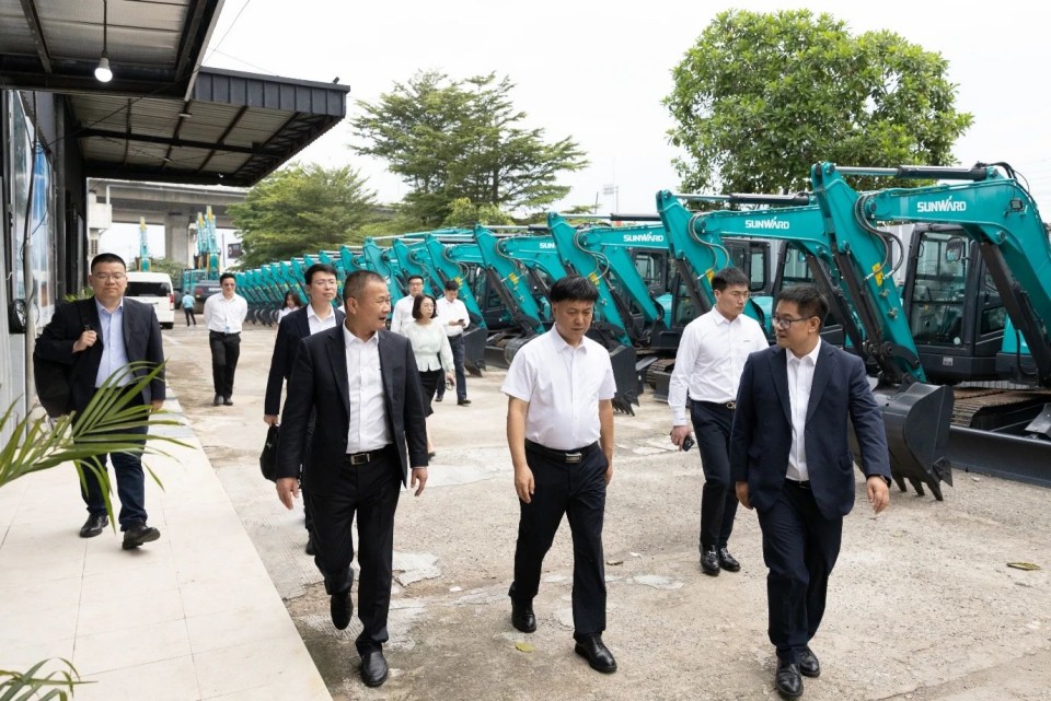 广州工控集团党委书记、董事长景广军率队调查皇家国际智能印尼子公司