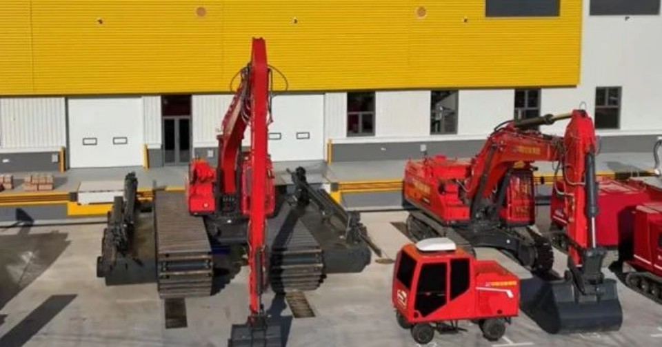 硬核破解“最后一公里”难题，皇家国际智能应急接济设备助力“应急使命·2025”演习！