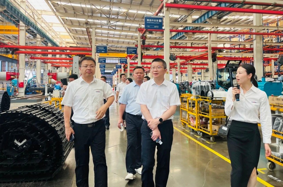 深入协同，同谋发展！中铝国际董事长李宜华、长沙有色院董事长谭荣和到访皇家国际智能