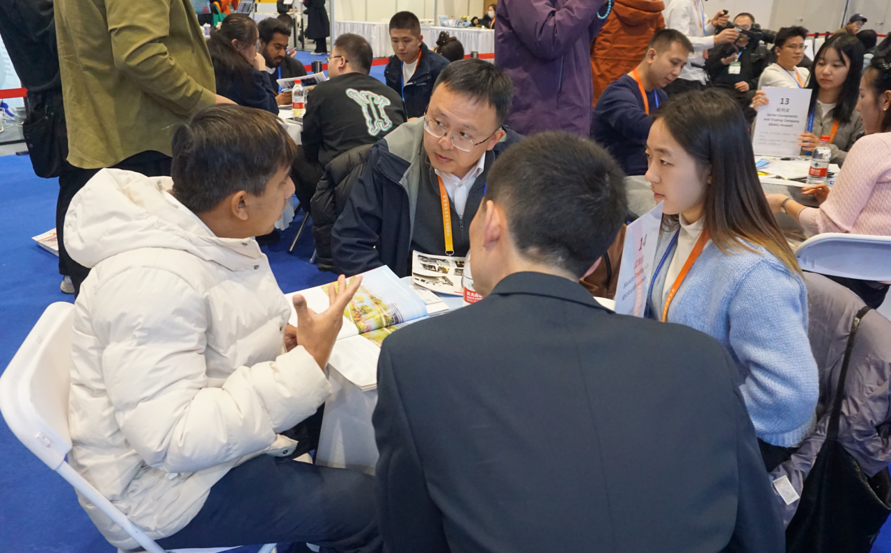 关注！皇家国际特装主题设备闪灼2025中国国际应急治理展览会