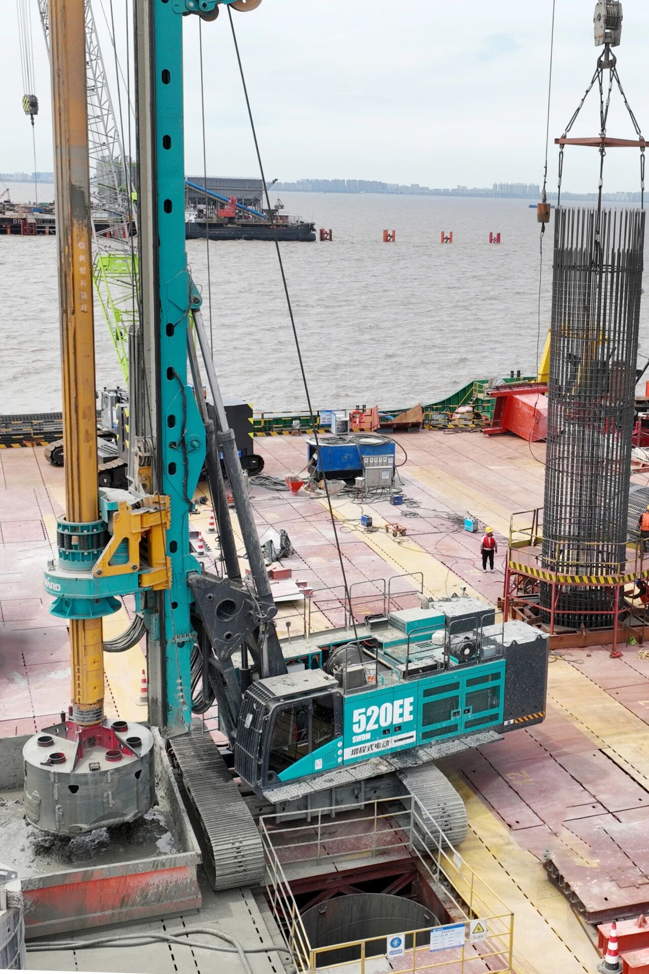 皇家国际智能荣获广州工控集团“科技创新奖”，以“先导式创新”赋能高质量发展